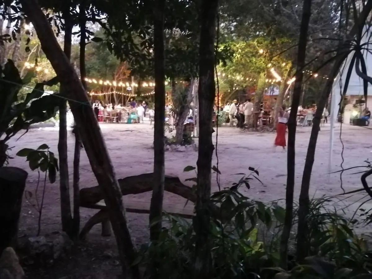 Campsite Kuha Glamping Hotel Playa del Carmen Mexico